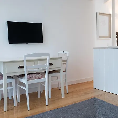 Apartamento Lugares Com História