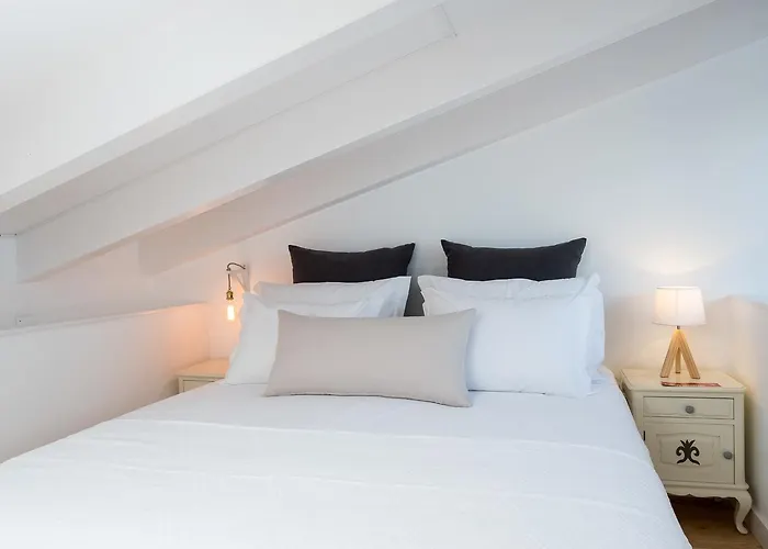 Apartament Lugares Com Historia